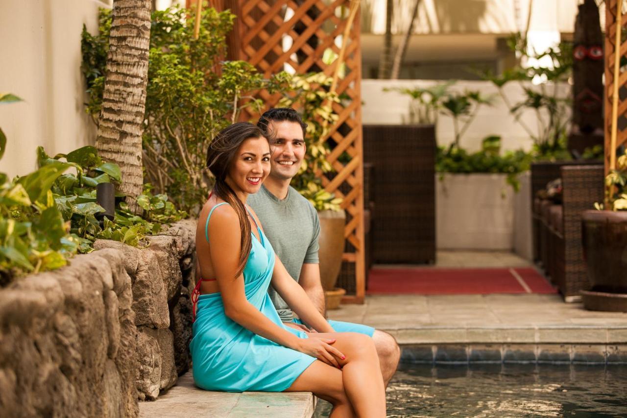 Equus Otel Honolulu Dış mekan fotoğraf