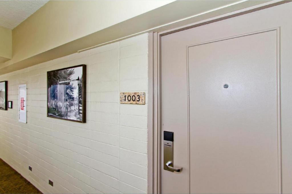 Equus Otel Honolulu Dış mekan fotoğraf