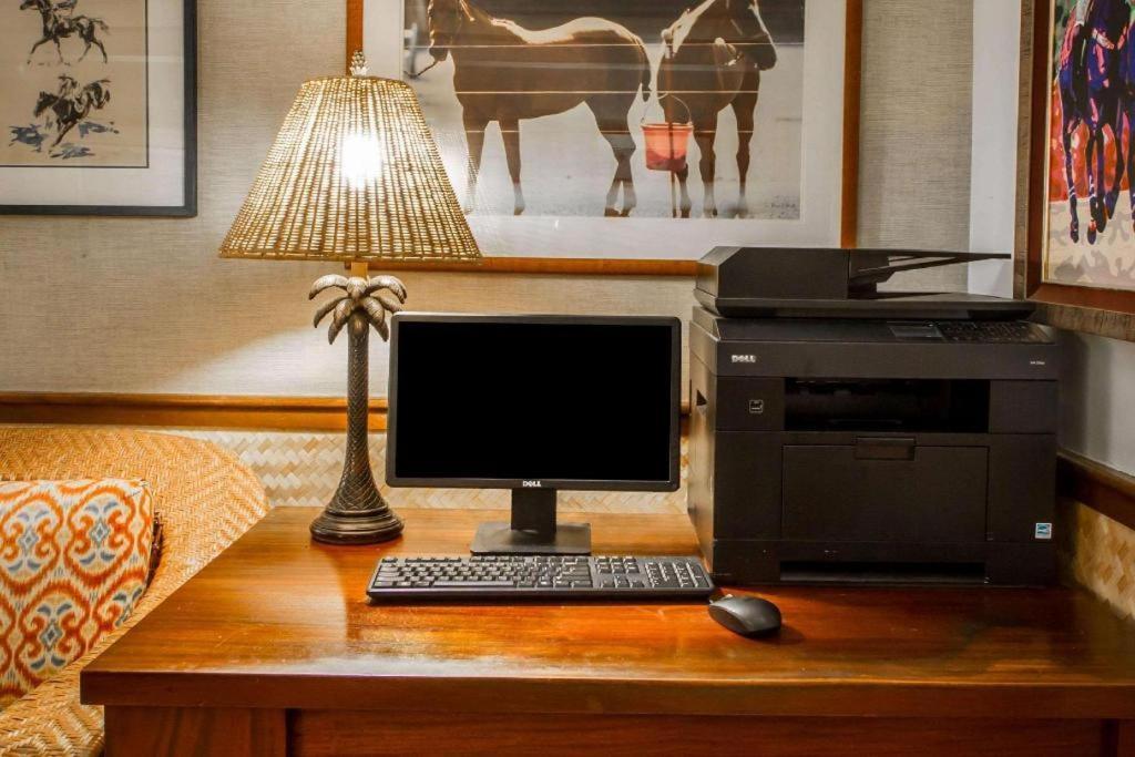 Equus Otel Honolulu Dış mekan fotoğraf