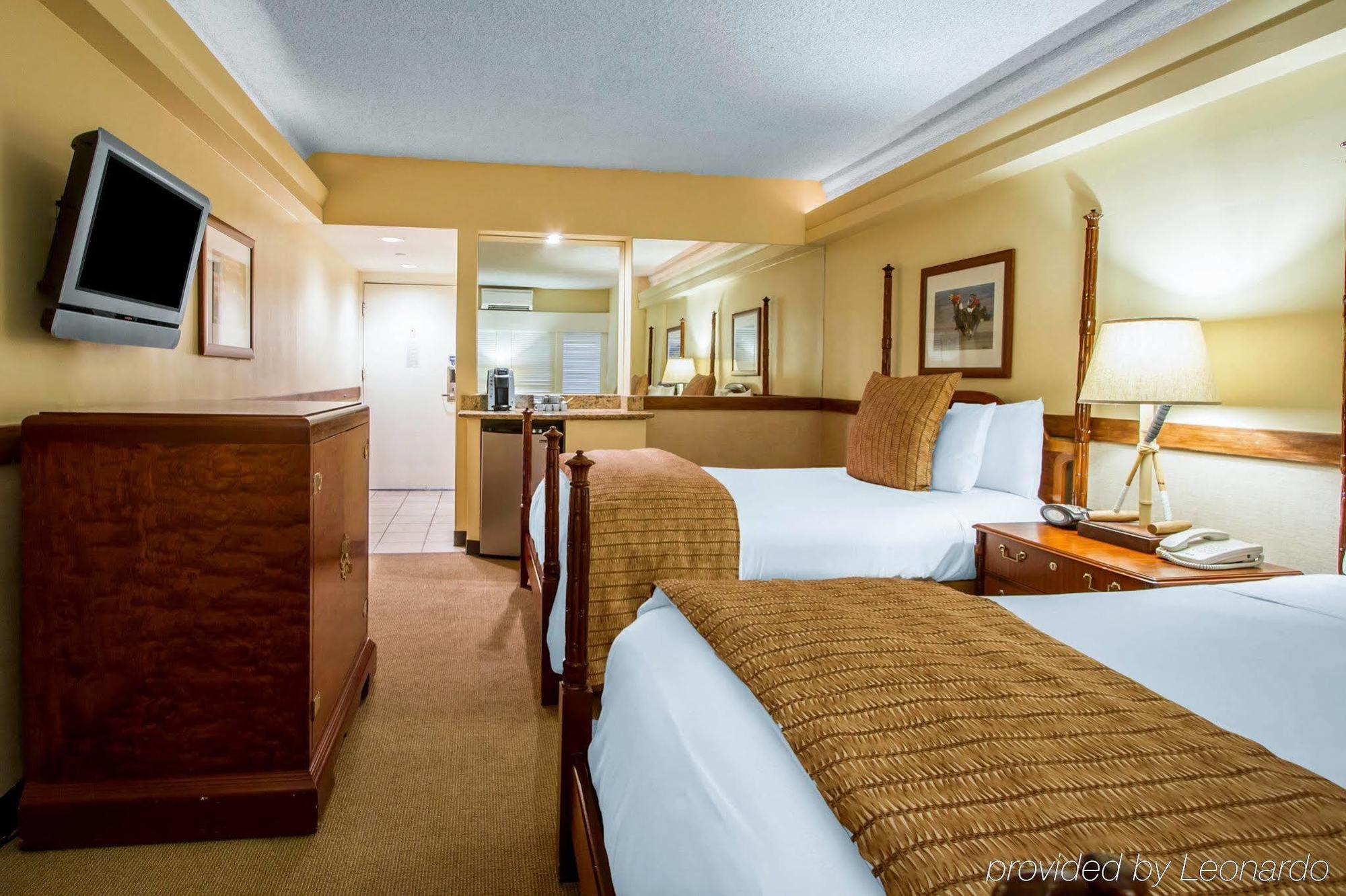 Equus Otel Honolulu Dış mekan fotoğraf