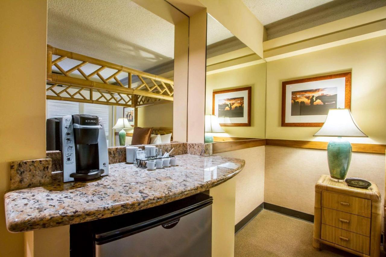 Equus Otel Honolulu Dış mekan fotoğraf