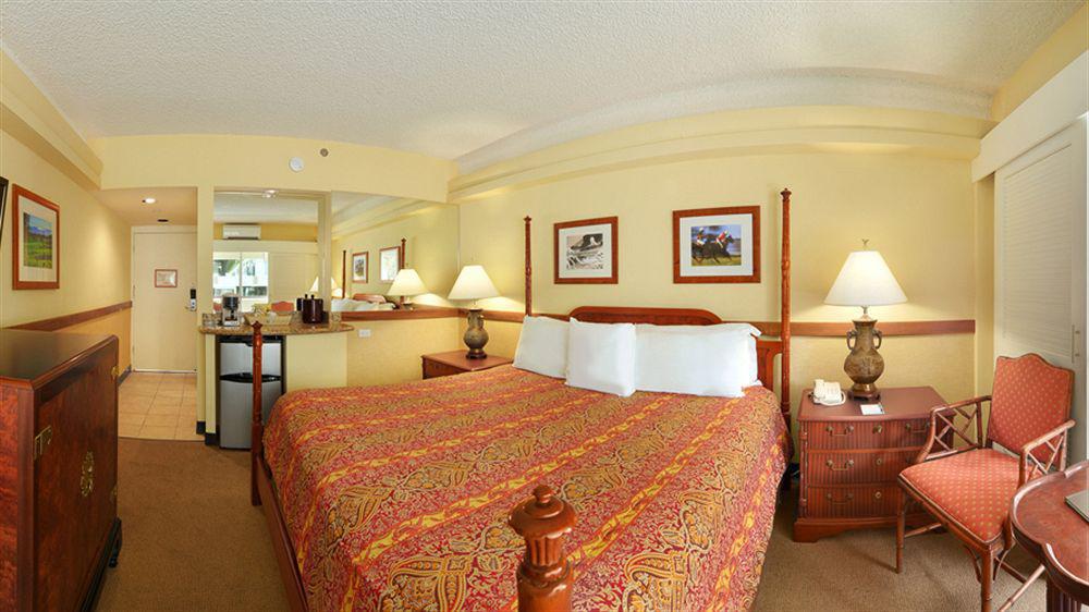 Equus Otel Honolulu Dış mekan fotoğraf